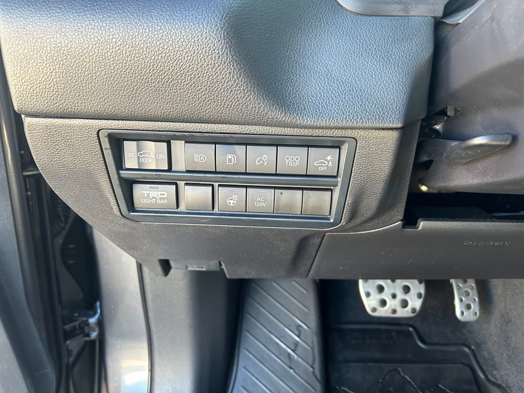 Used 2025 Toyota Sequoia TRD Pro AWD/4WD image 14