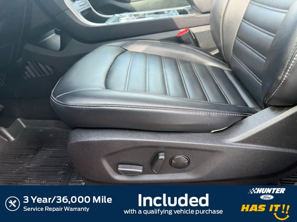 Used 2022 Ford Edge SEL w/ Convenience Package image 4