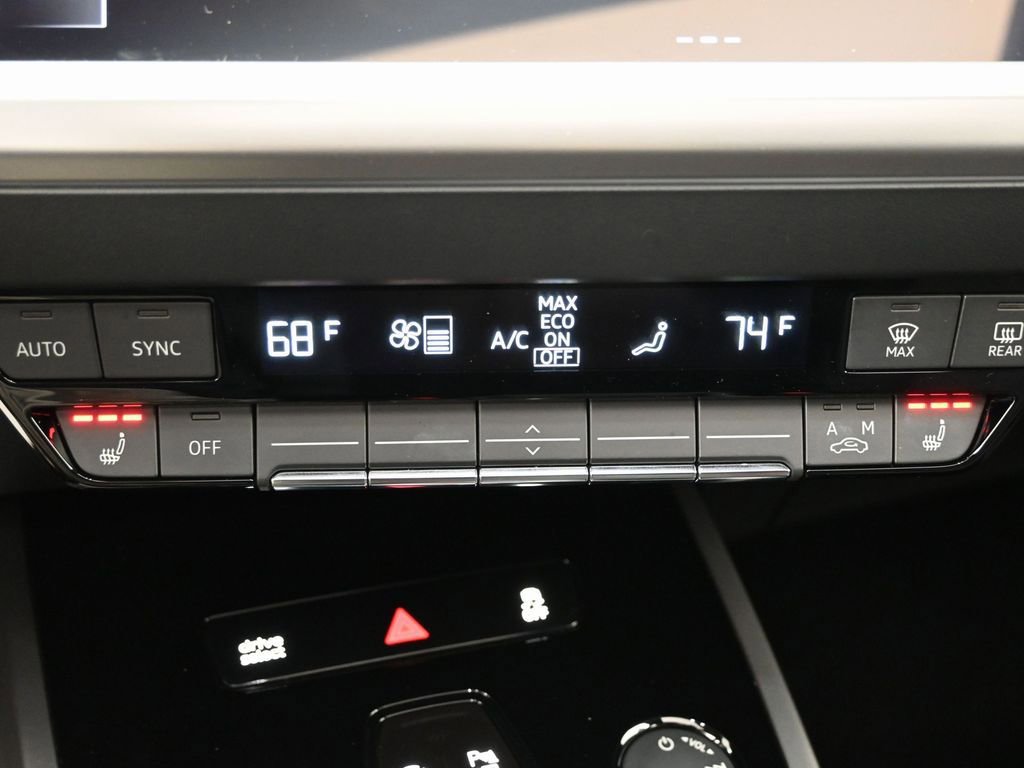 Used 2023 Audi Q4 e-tron Premium w/ Convenience Package image 28