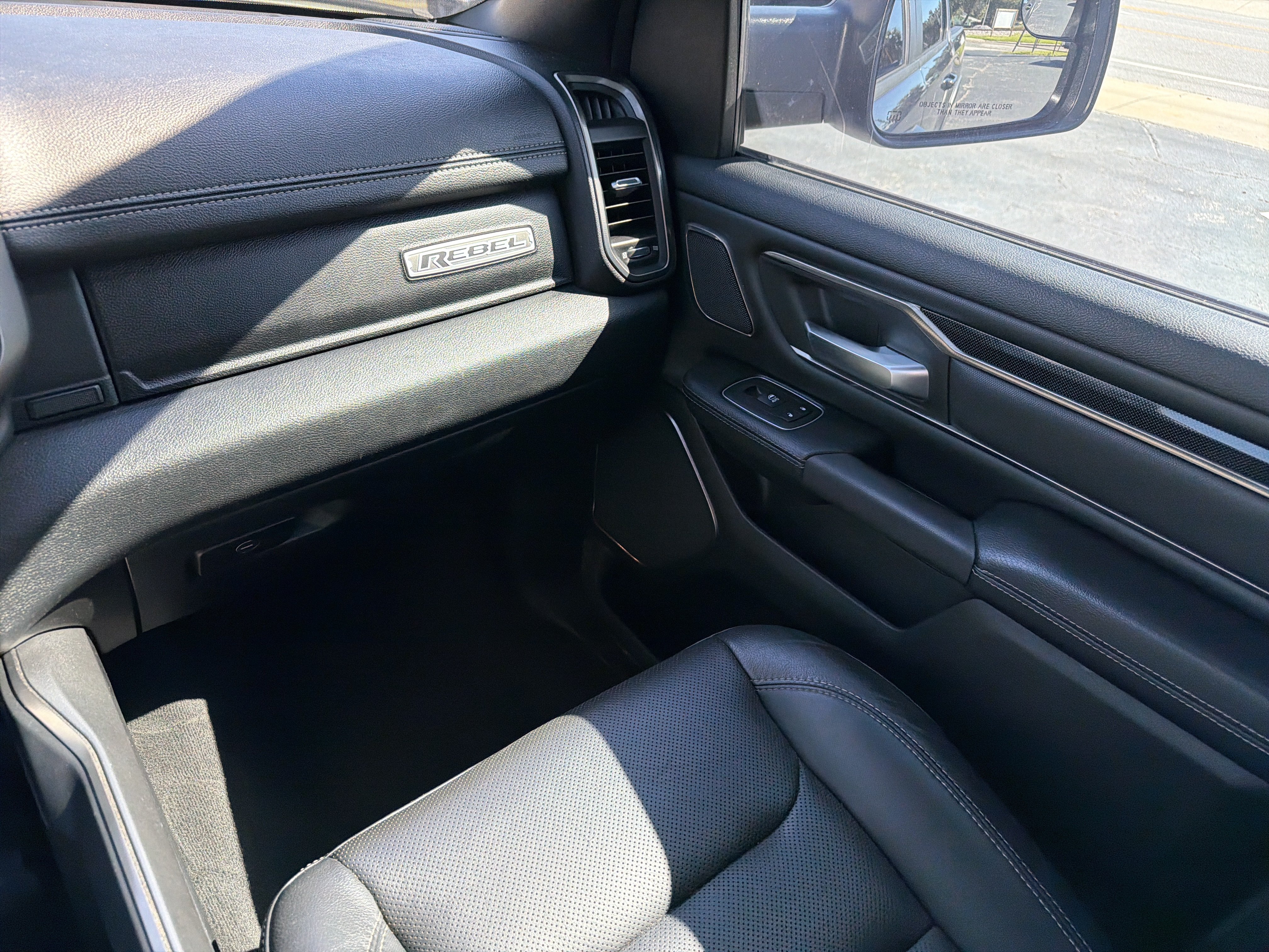 Used 2020 RAM 1500 Rebel w/ Rebel Level 2 Equipment Group AWD/4WD image 19
