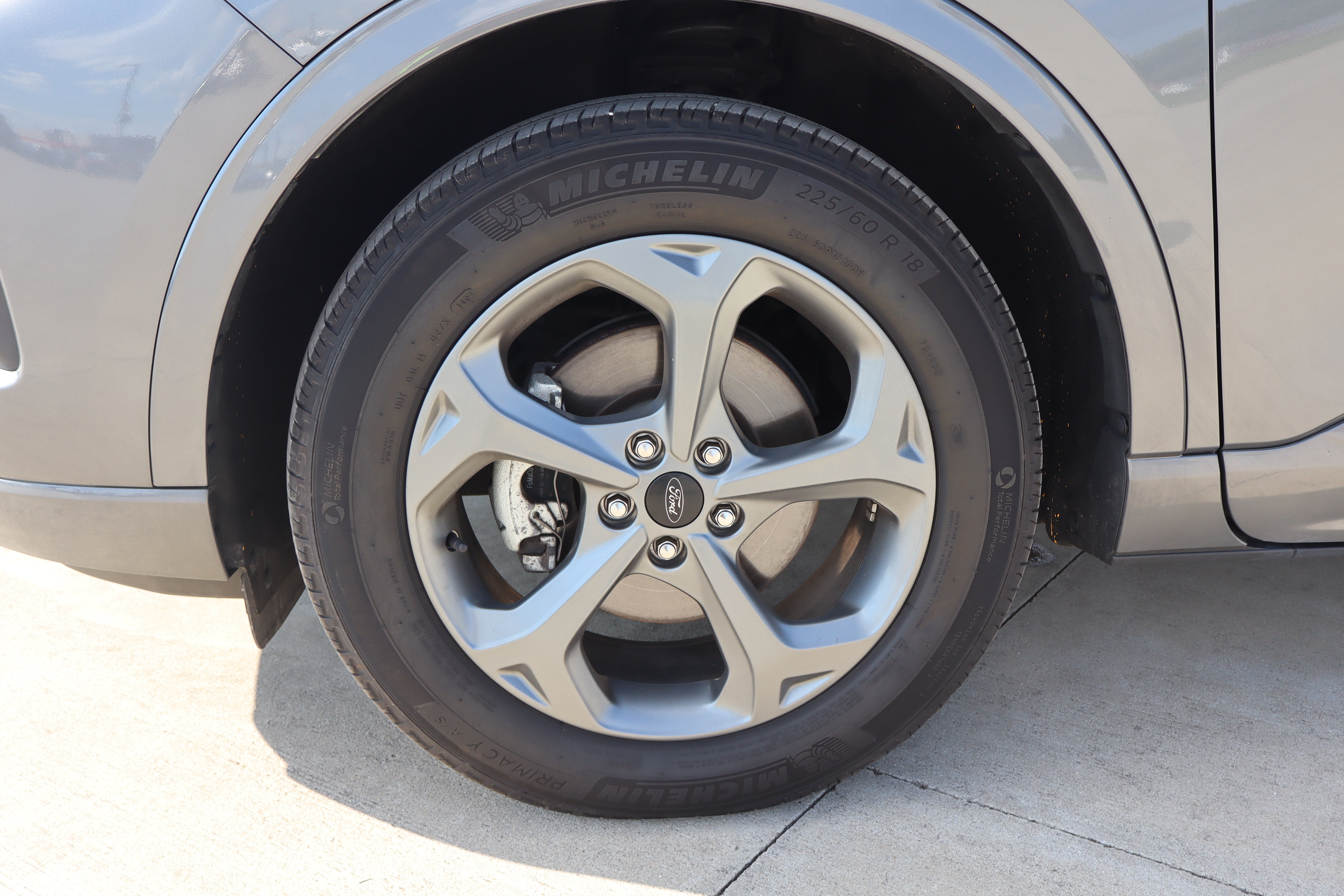 Used 2024 Ford Escape ST-Line w/ Tech Pack #1 AWD/4WD image 29