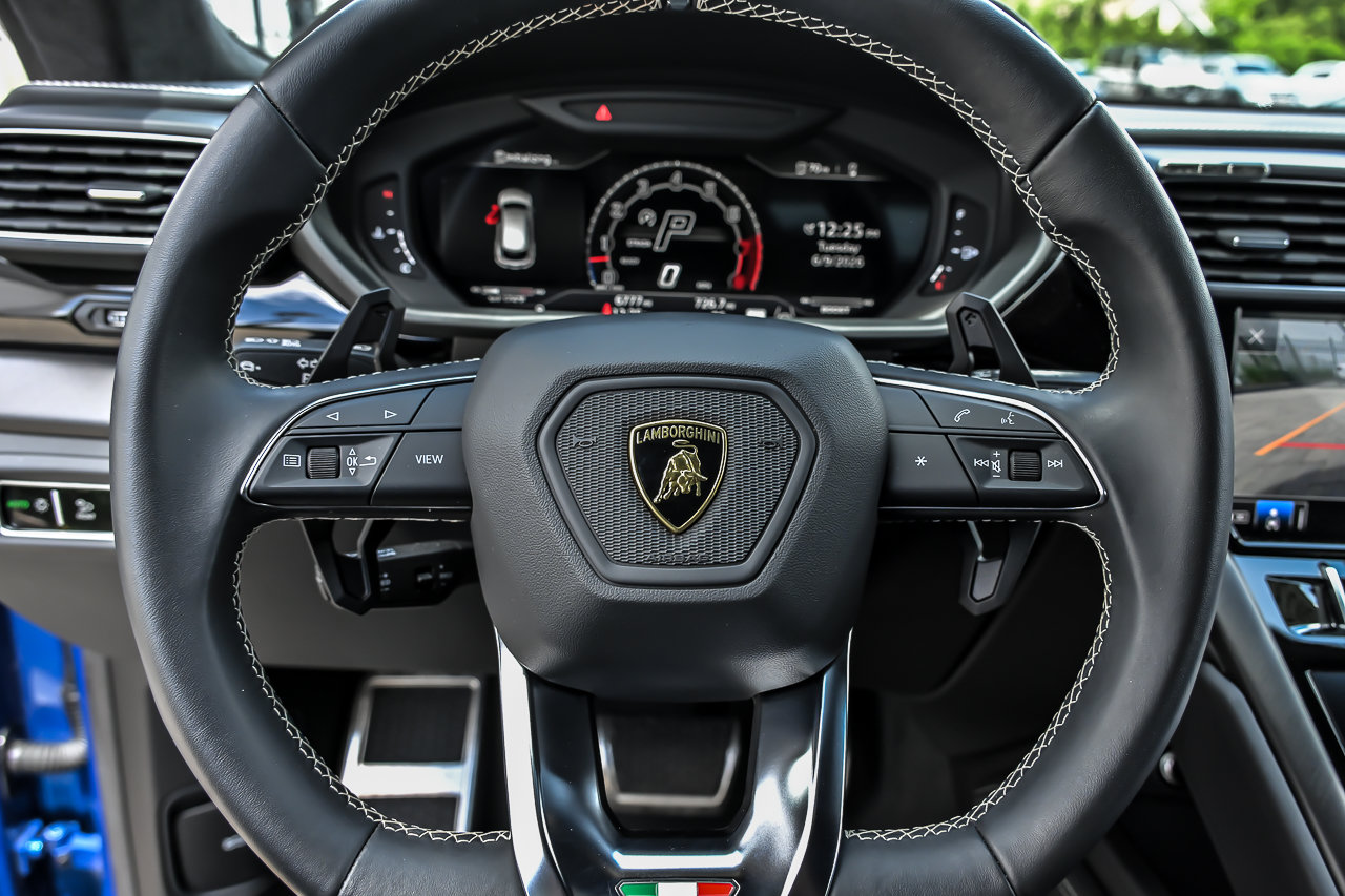 Used 2023 Lamborghini Urus S AWD/4WD image 30