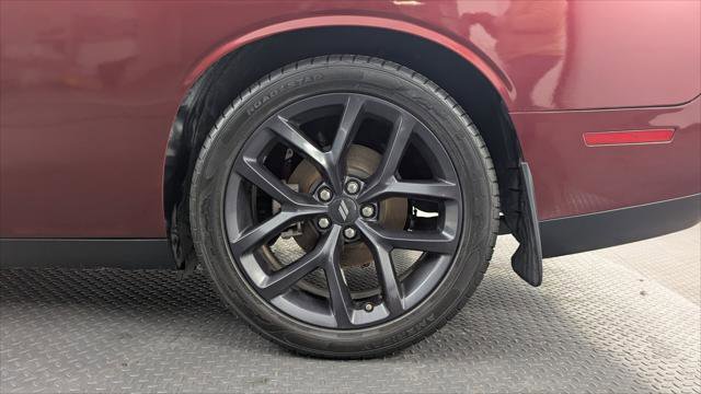 Used 2022 Dodge Challenger GT w/ Blacktop Package image 29