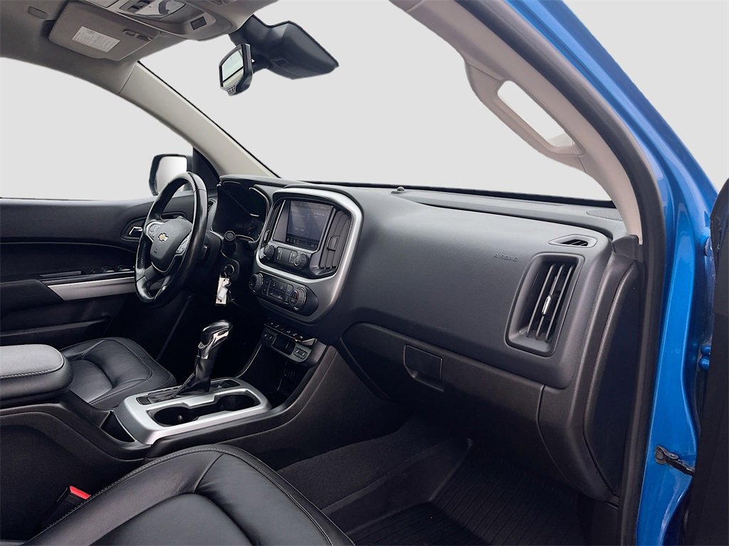Used 2022 Chevrolet Colorado LT w/ Luxury Package image 28