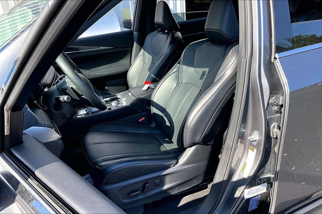 Used 2023 INFINITI QX60 Luxe image 21