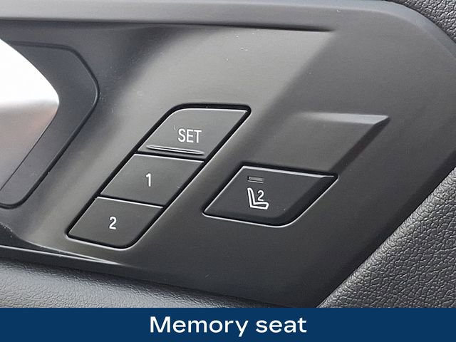 Used 2023 BMW X5 M50i w/ Executive Package image 16