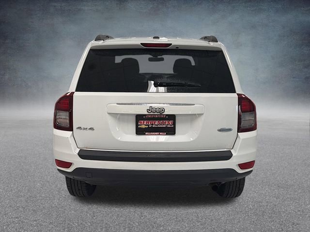 Used 2016 Jeep Compass Latitude image 8