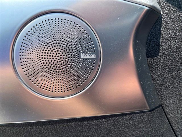 Used 2026 Genesis G70 2.5T Prestige image 31