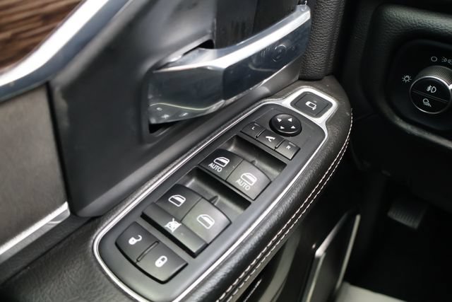 Used 2019 RAM 2500 Laramie AWD/4WD image 16
