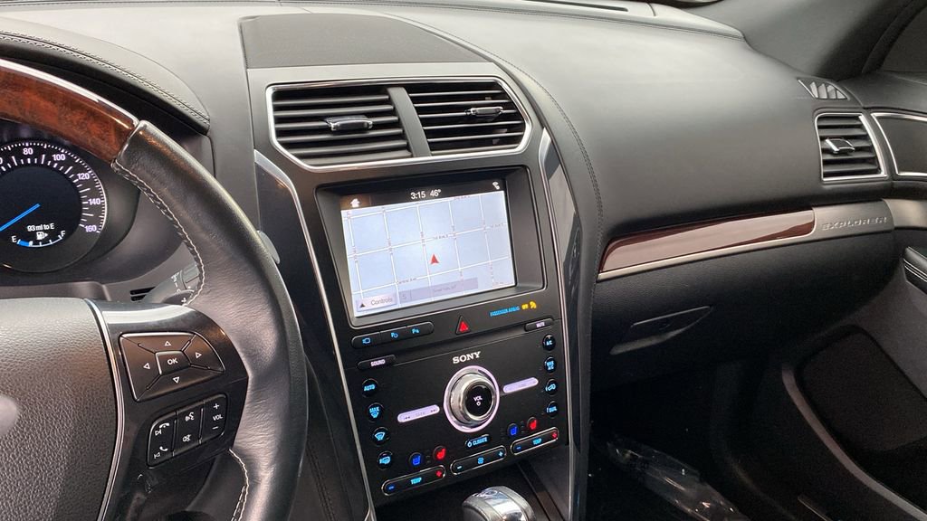 Used 2019 Ford Explorer Platinum image 23