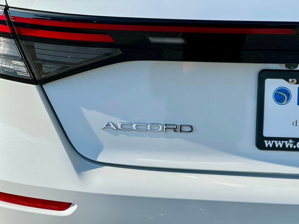 Used 2024 Honda Accord EX image 10