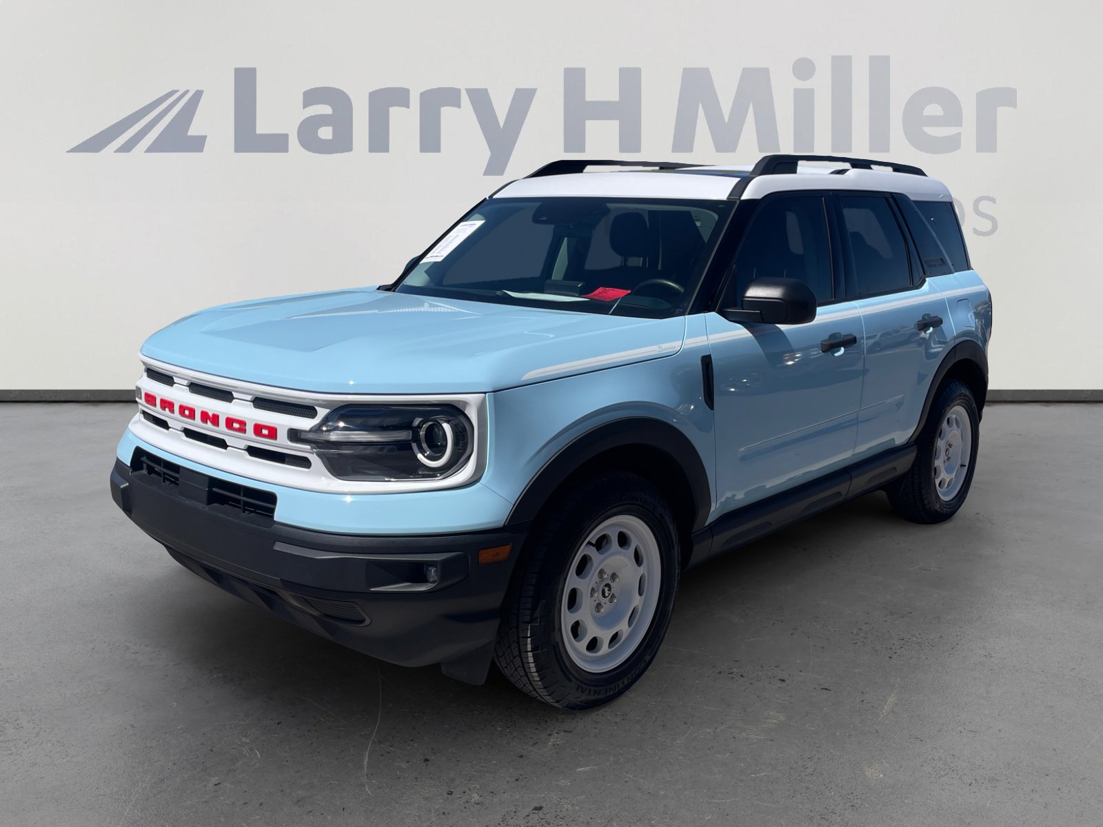 Used 2023 Ford Bronco Sport Heritage w/ Heritage Convenience Package image 1