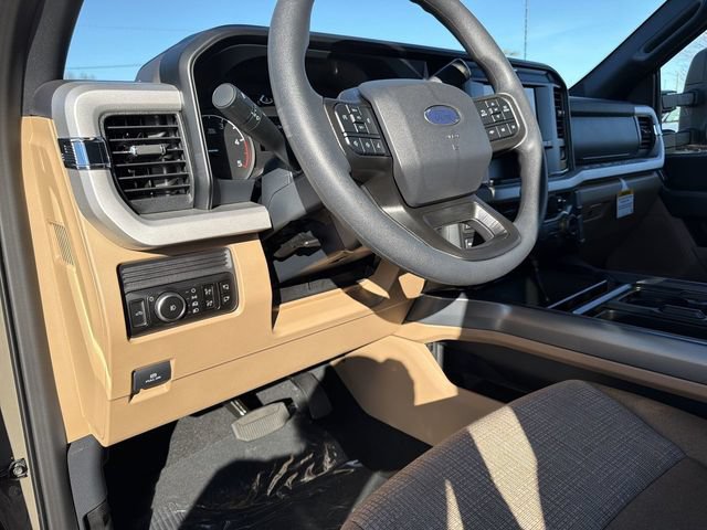 New 2026 Ford F250 XLT w/ 360-Degree Camera Package AWD/4WD image 13