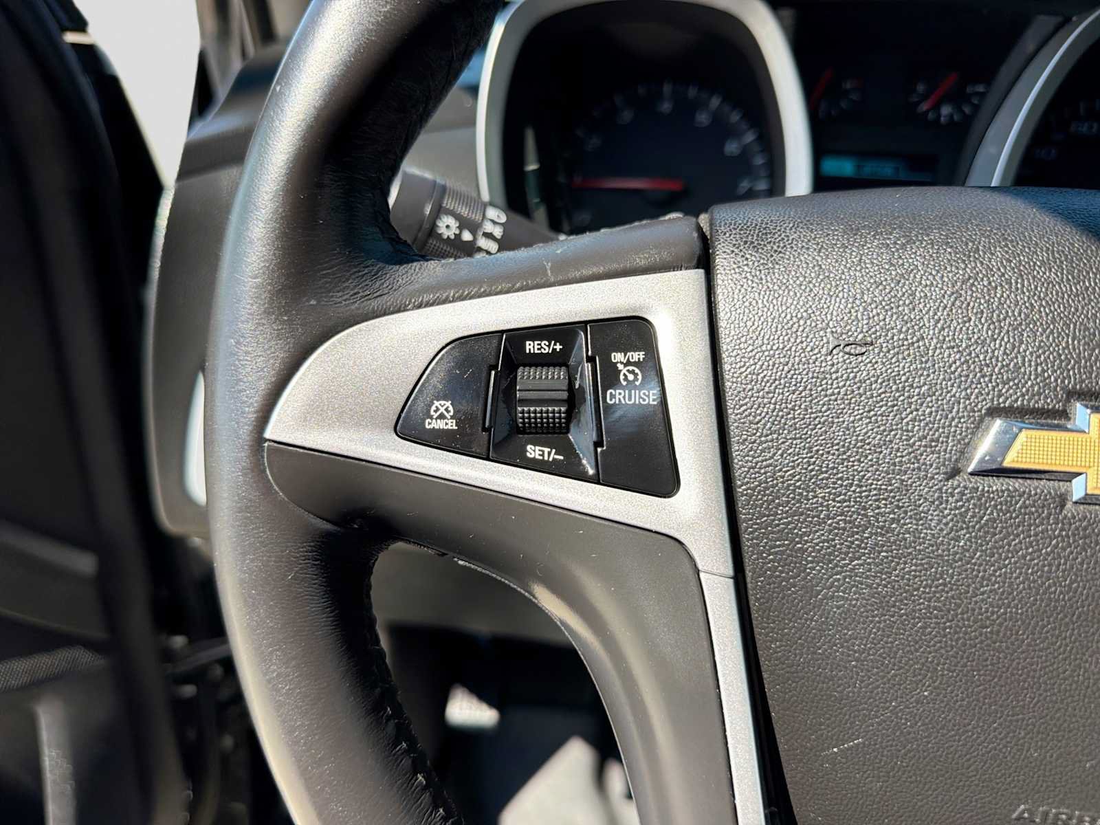 Used 2017 Chevrolet Equinox LT w/ Midnight Edition FWD image 22