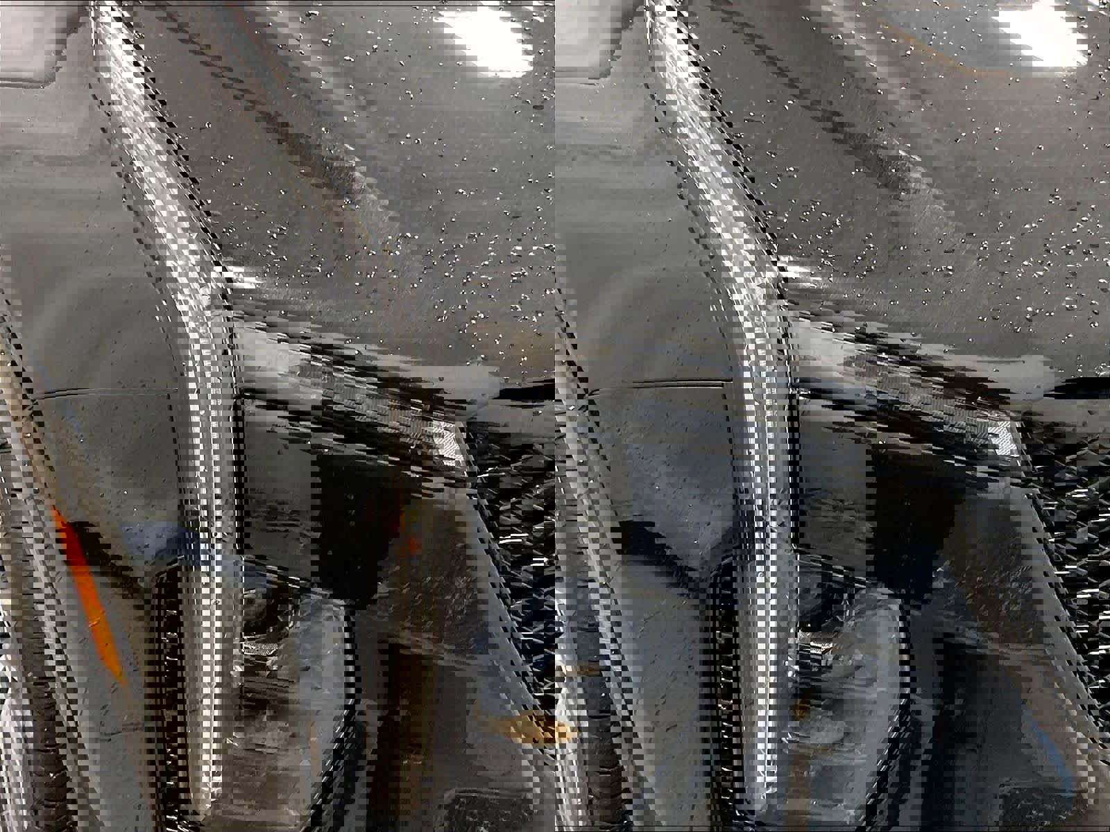 Used 2025 Cadillac XT4 Sport image 33