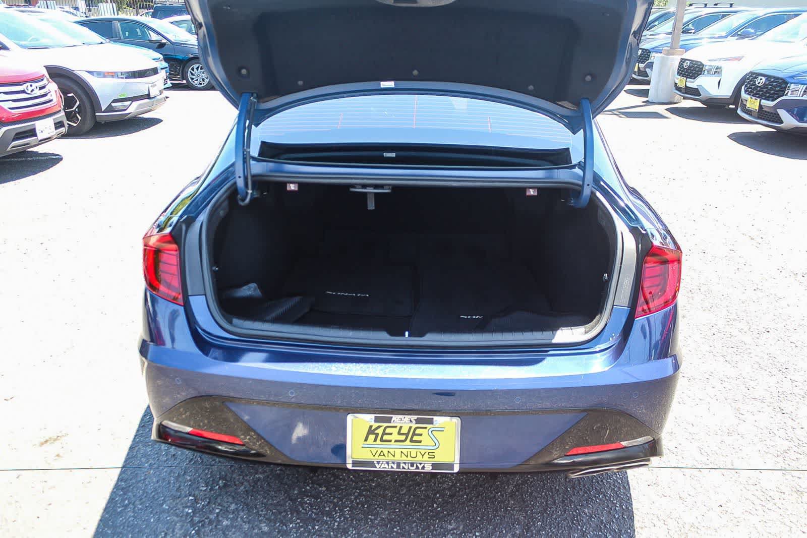 Used 2021 Hyundai Sonata Limited w/ Cargo Package FWD image 35