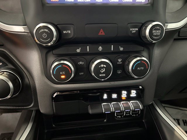 Used 2020 RAM 1500 Big Horn AWD/4WD image 18