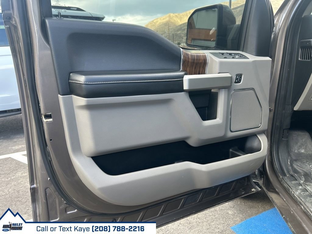 Used 2019 Ford F150 Lariat w/ Equipment Group 501A Mid image 20