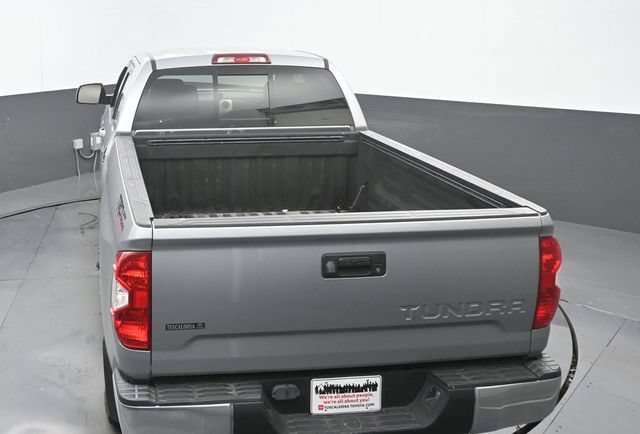 Used 2018 Toyota Tundra SR5 w/ SR5 Upgrade Package RWD image 15