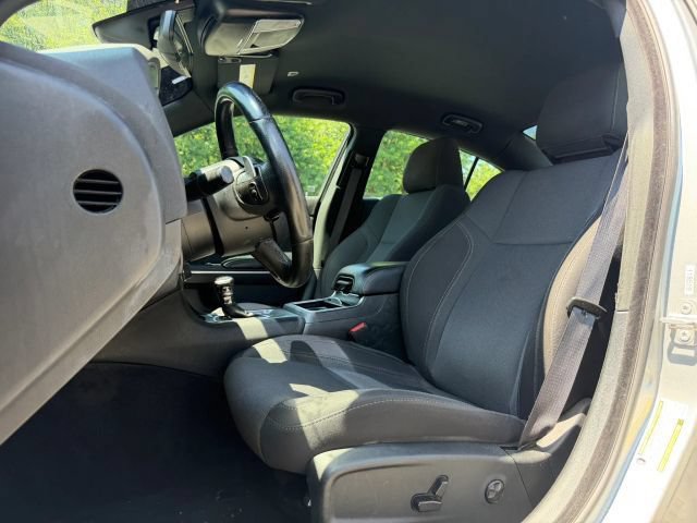 Used 2019 Dodge Charger SXT AWD/4WD image 11
