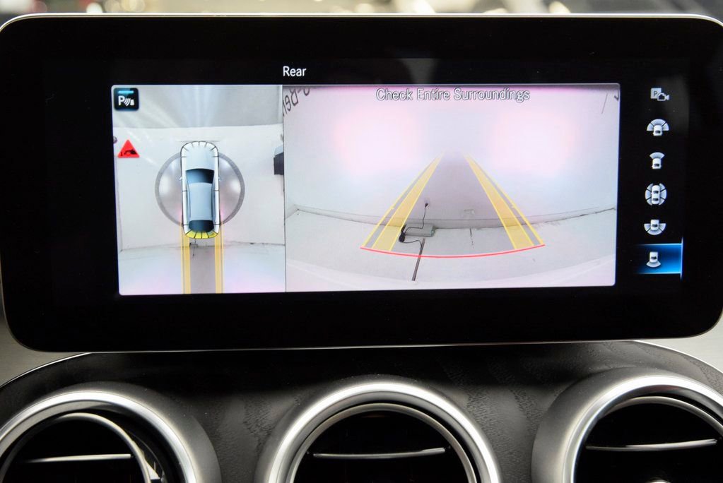 Used 2022 Mercedes-Benz GLC 43 AMG AMG GLC 43 image 29