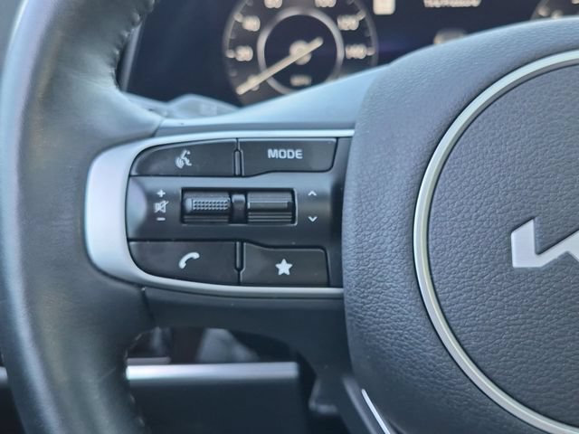 Used 2025 Kia Sportage SX AWD/4WD image 15