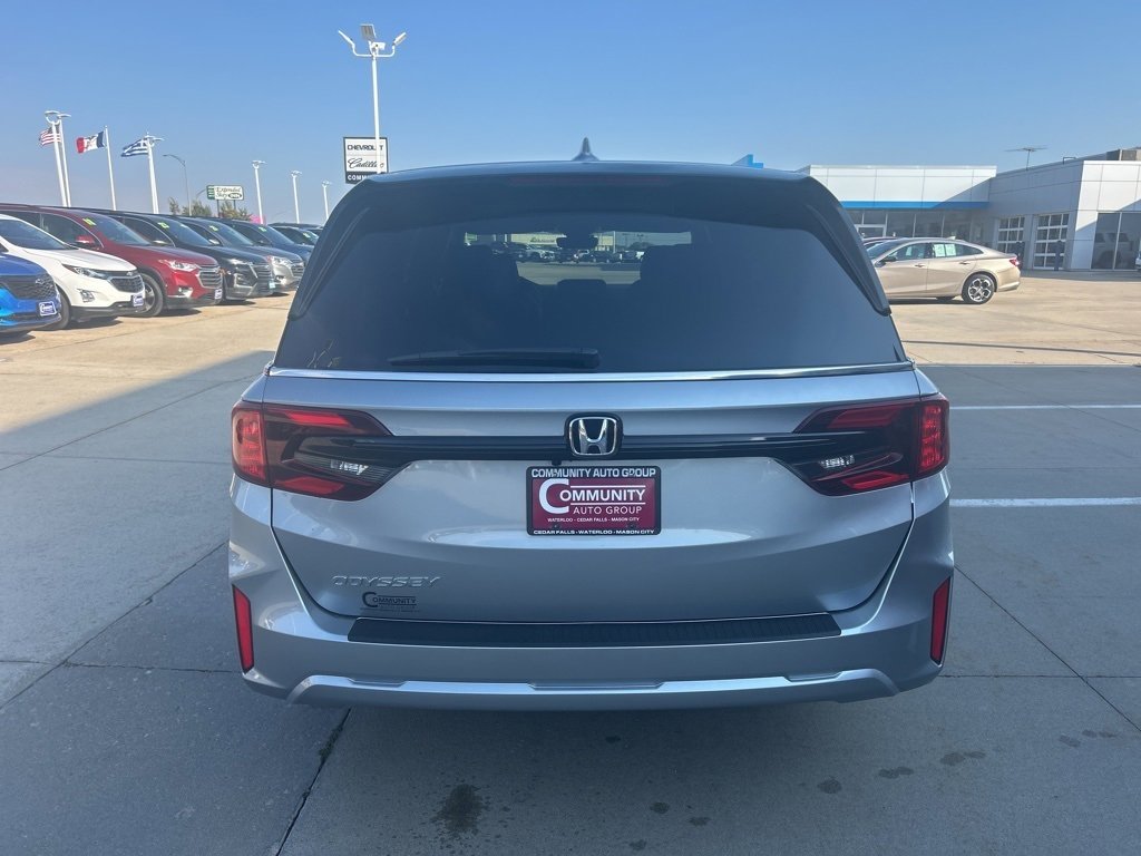 New 2026 Honda Odyssey EX-L image 11