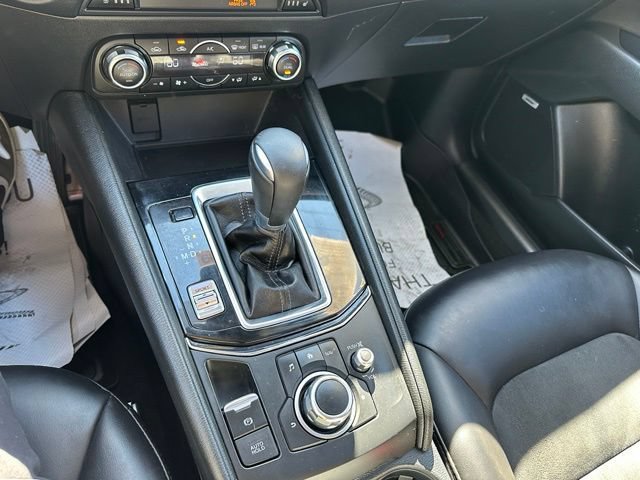 Used 2018 MAZDA CX-5 Touring w/ Preferred Equipment Package AWD/4WD image 17