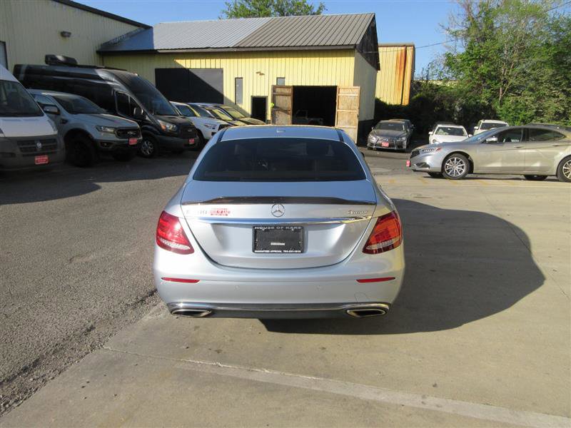 Used 2017 Mercedes-Benz E 300 4MATIC w/ Premium 3 Package image 4