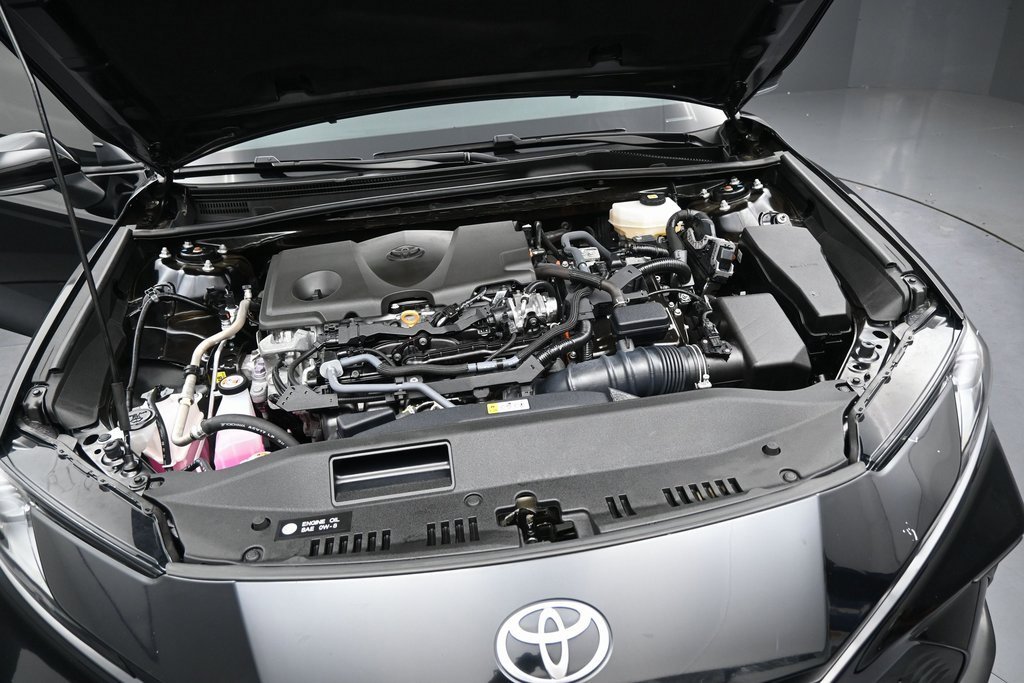 Used 2025 Toyota Camry SE image 45