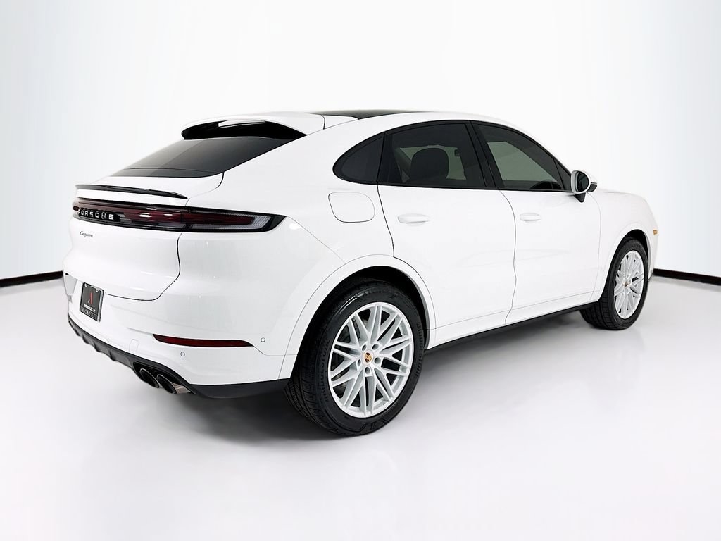 New 2026 Porsche Cayenne Coupe AWD/4WD image 9