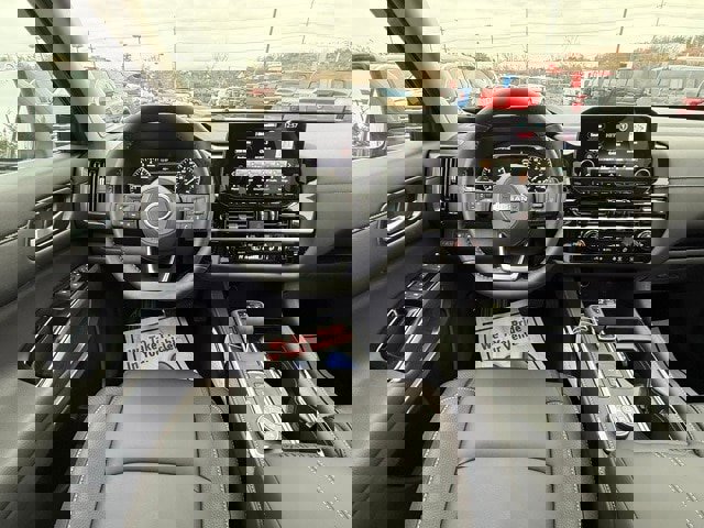 New 2025 Nissan Pathfinder SL w/ SL Premium Package image 22