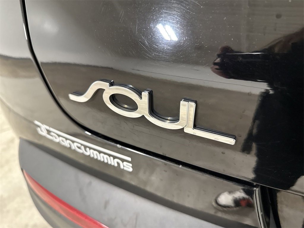Used 2020 Kia Soul LX image 26