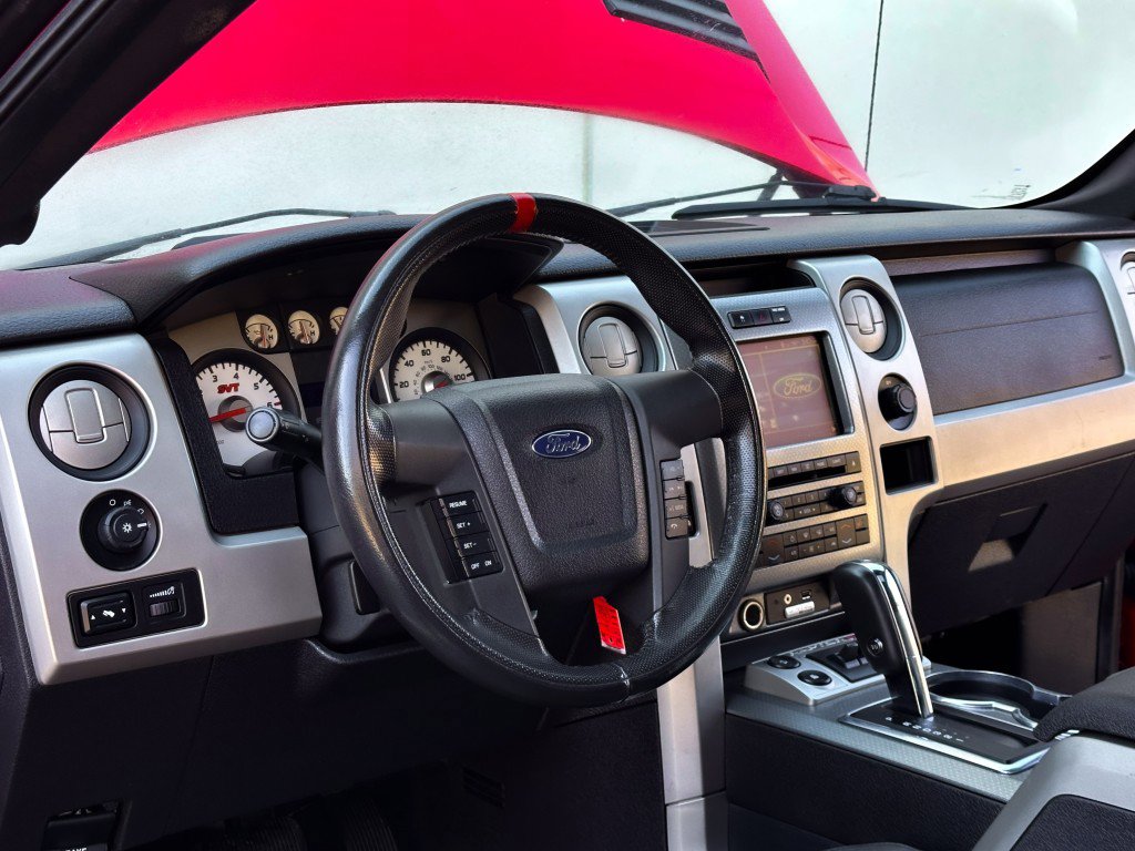 Used 2010 Ford F150 Raptor image 20