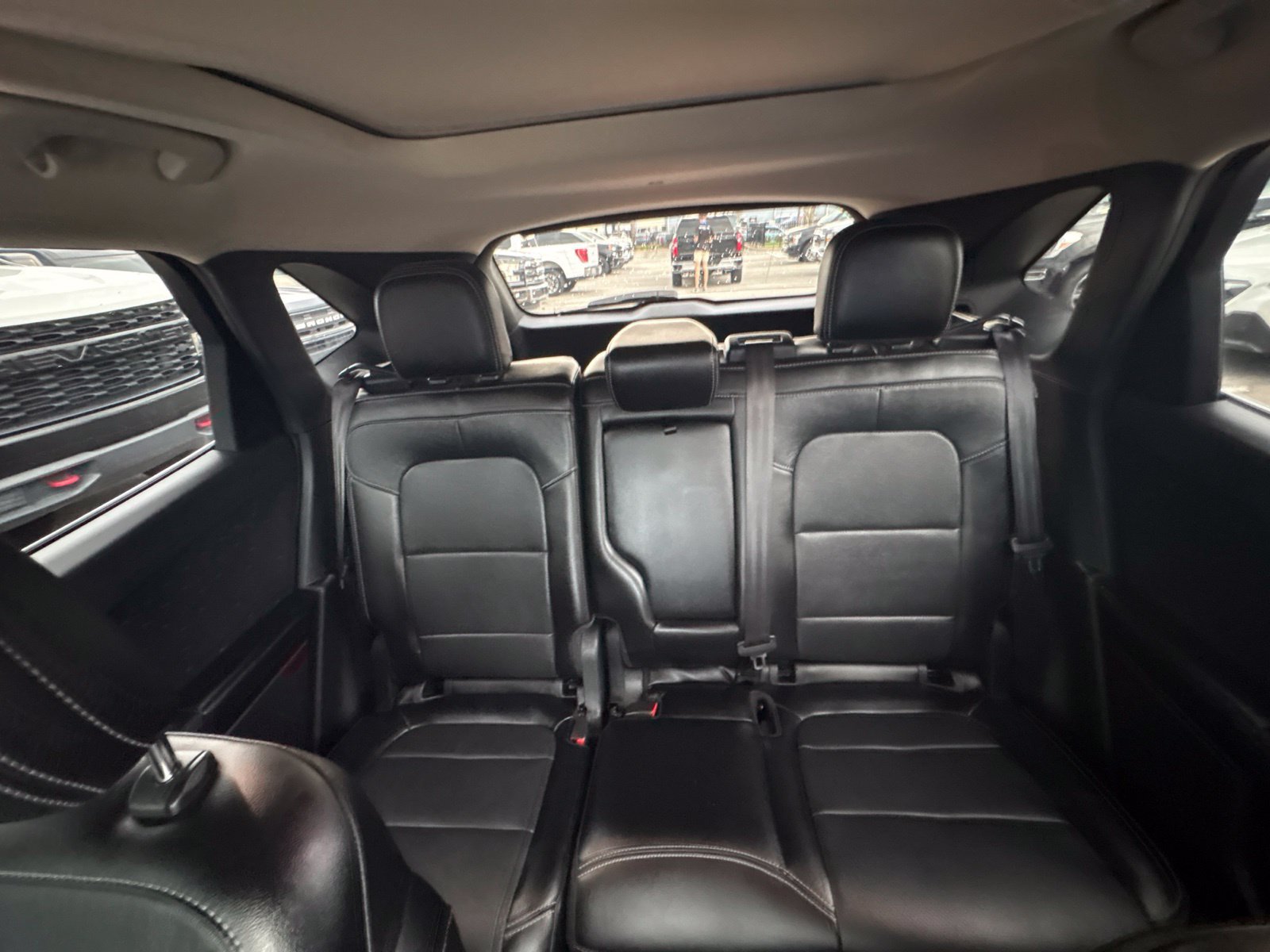 Used 2020 Ford Escape Titanium FWD image 21