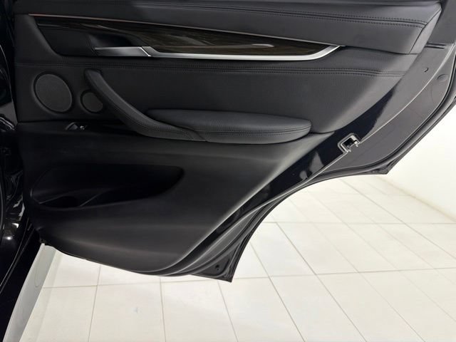 Used 2016 BMW X5 xDrive50i AWD/4WD image 21