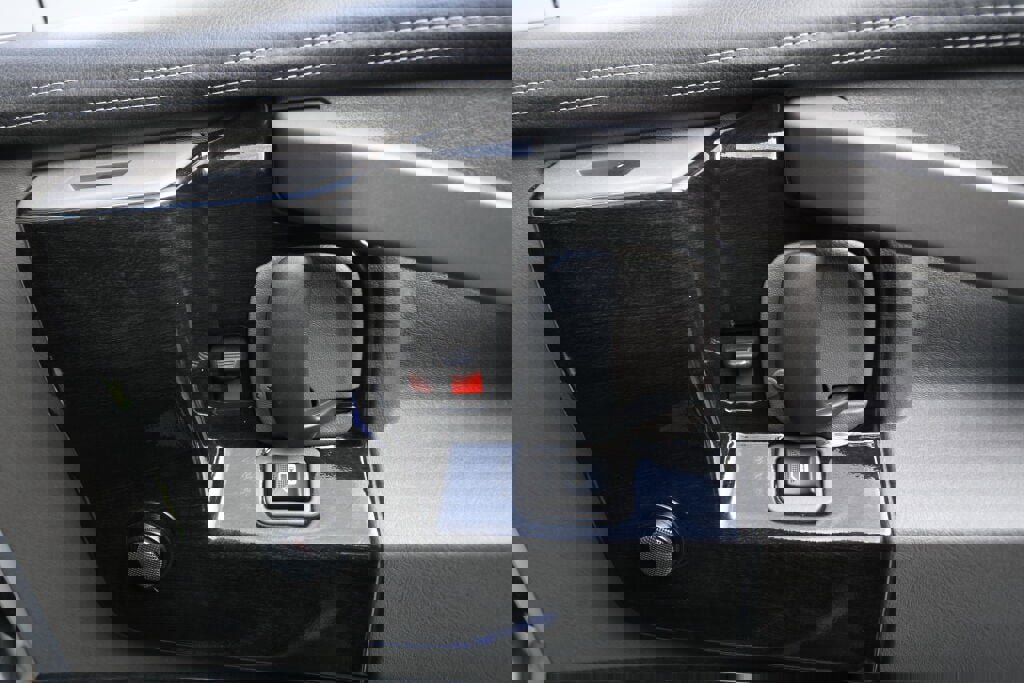 Used 2023 Chevrolet Express 2500 Work Van image 24