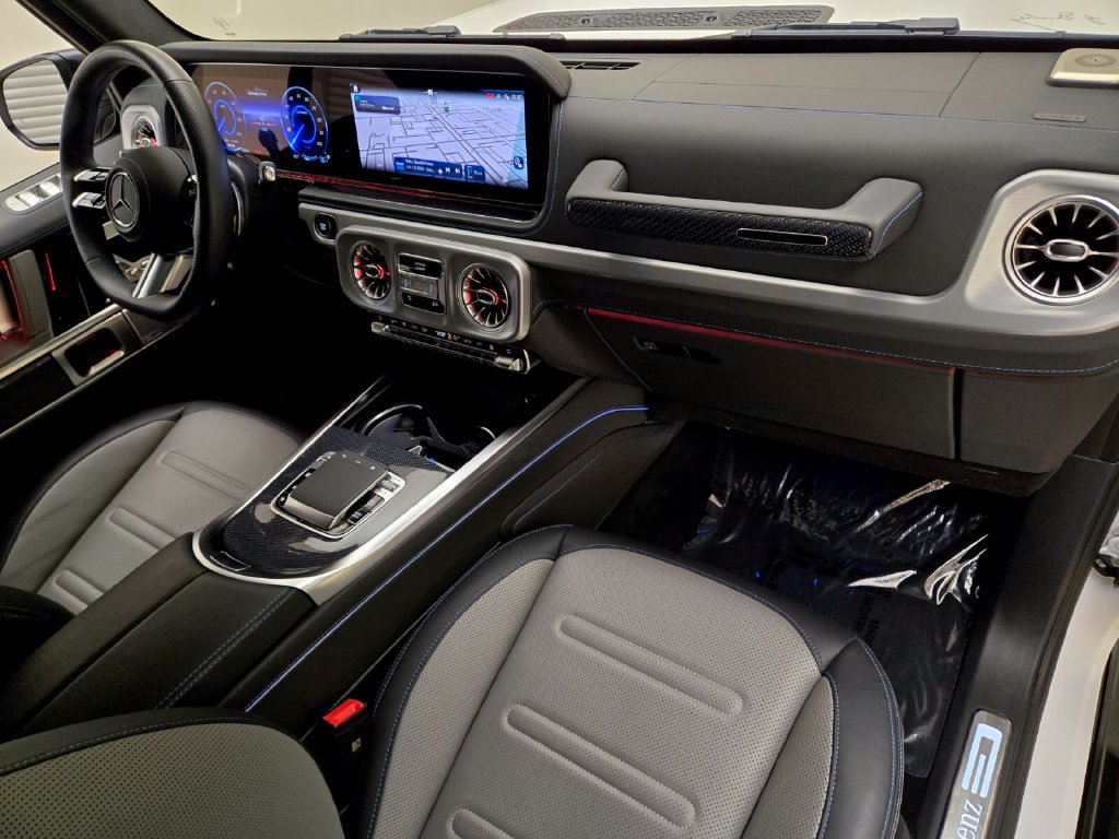 Used 2025 Mercedes-Benz G 580 w/ EQ Technology image 26