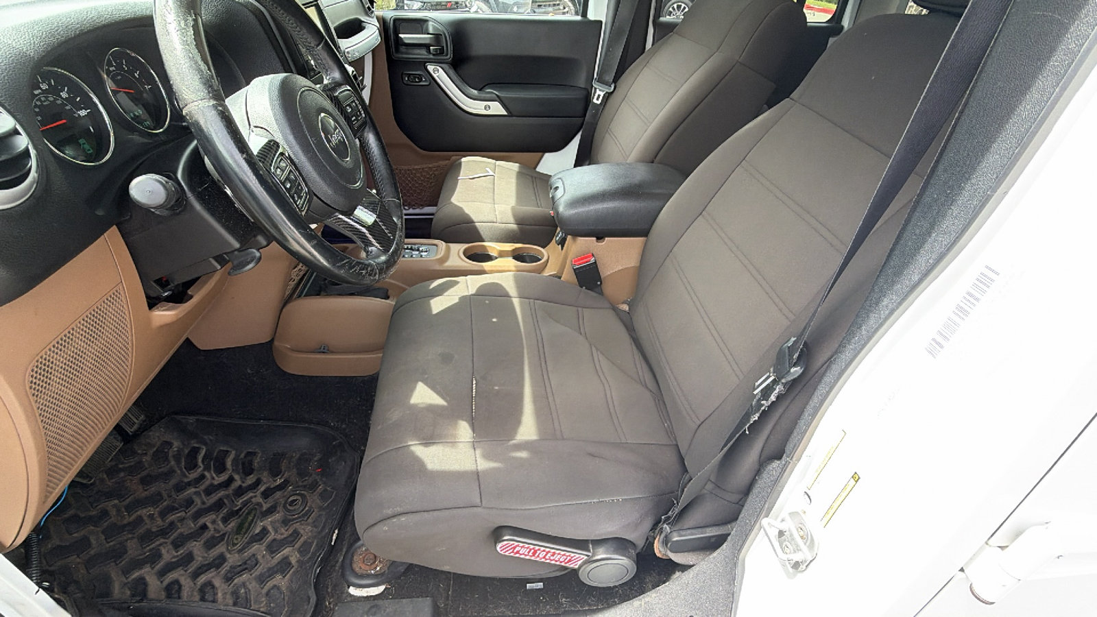 Used 2012 Jeep Wrangler Unlimited Sahara w/ Dual Top Group image 16