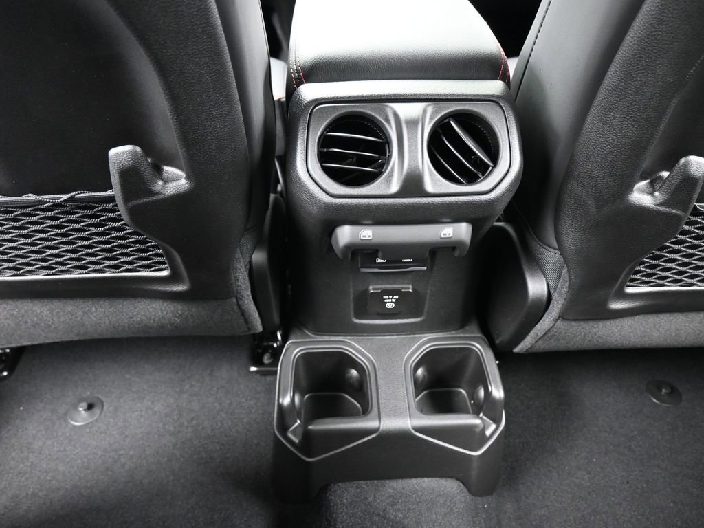 New 2026 Jeep Gladiator Rubicon w/ Steel Power Dome Hood Package AWD/4WD image 29