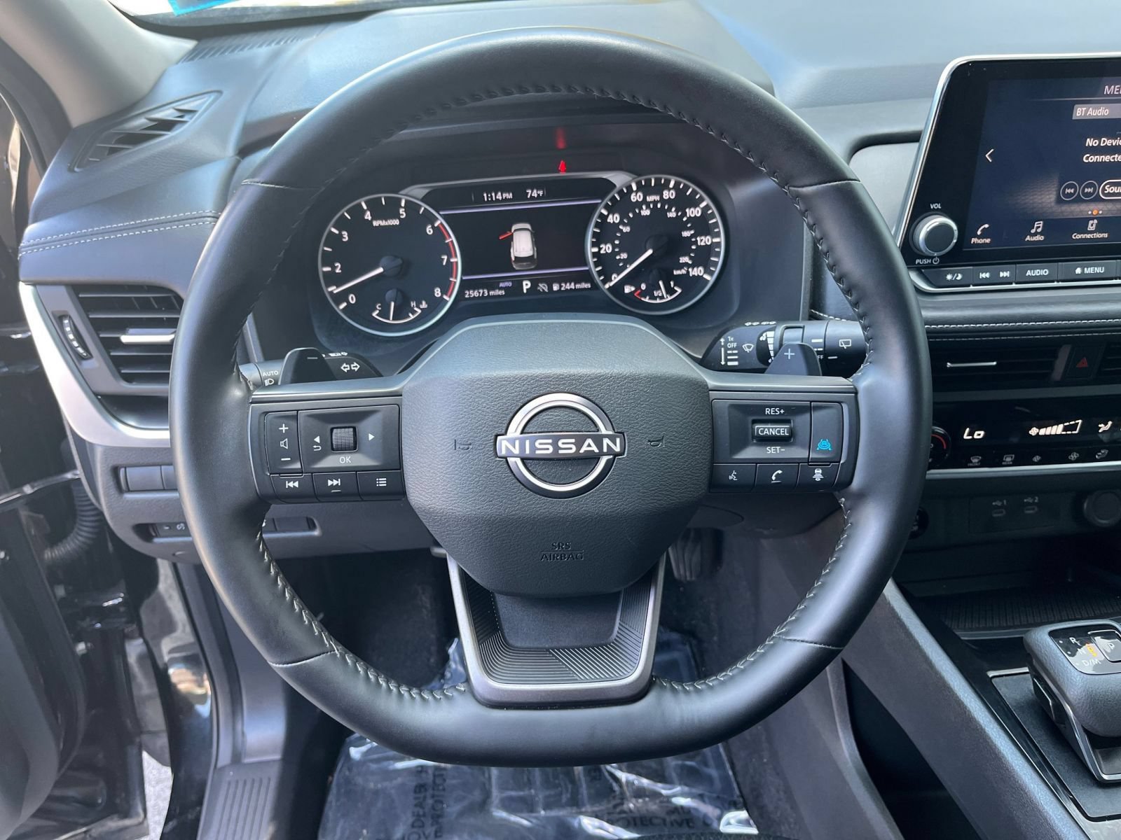 Used 2025 Nissan Rogue SV AWD/4WD image 31