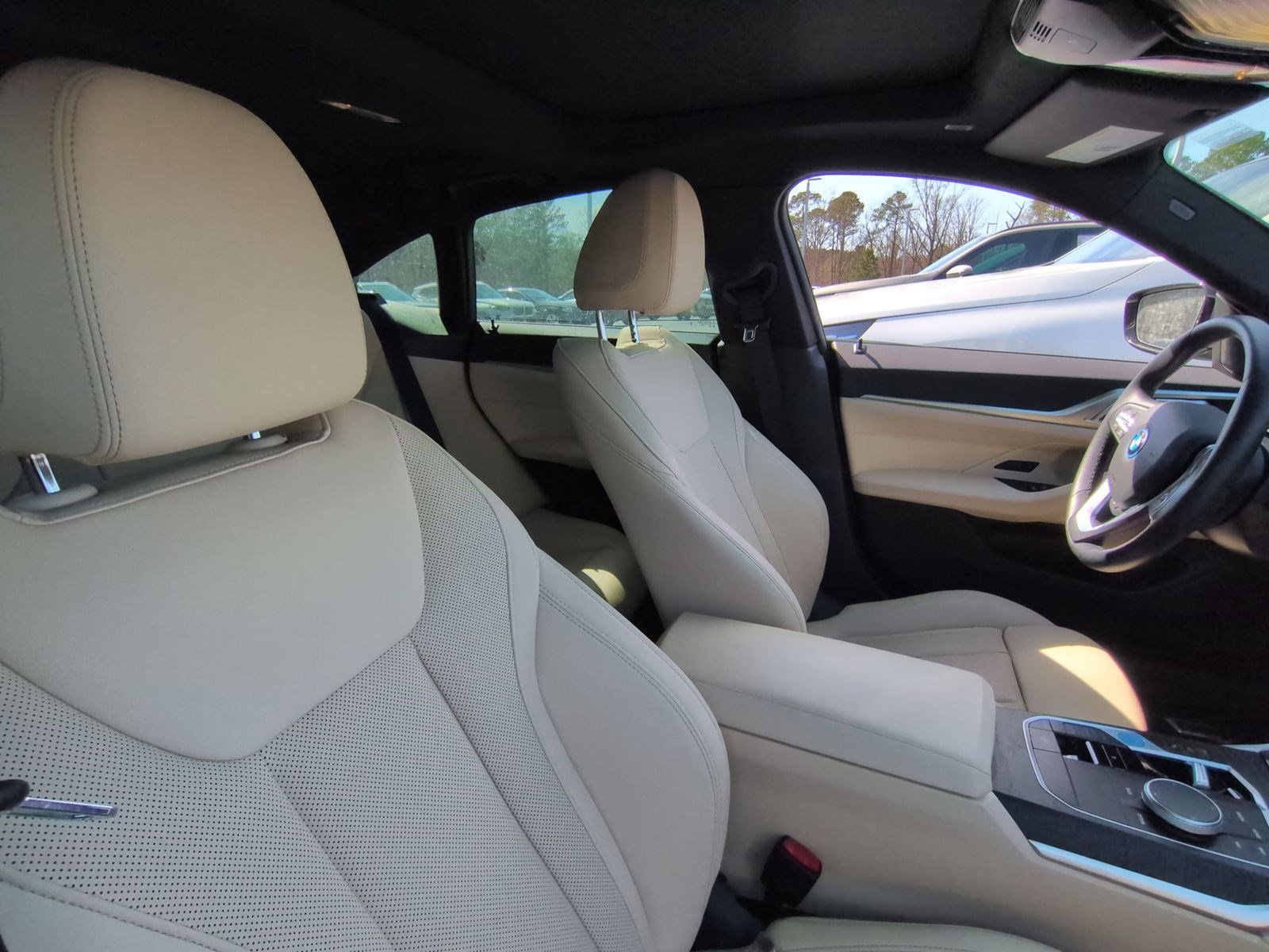 Certified 2023 BMW i4 eDrive35 image 32