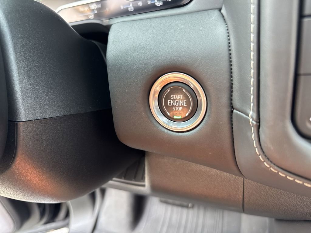 Certified 2023 GMC Yukon Denali Ultimate image 17