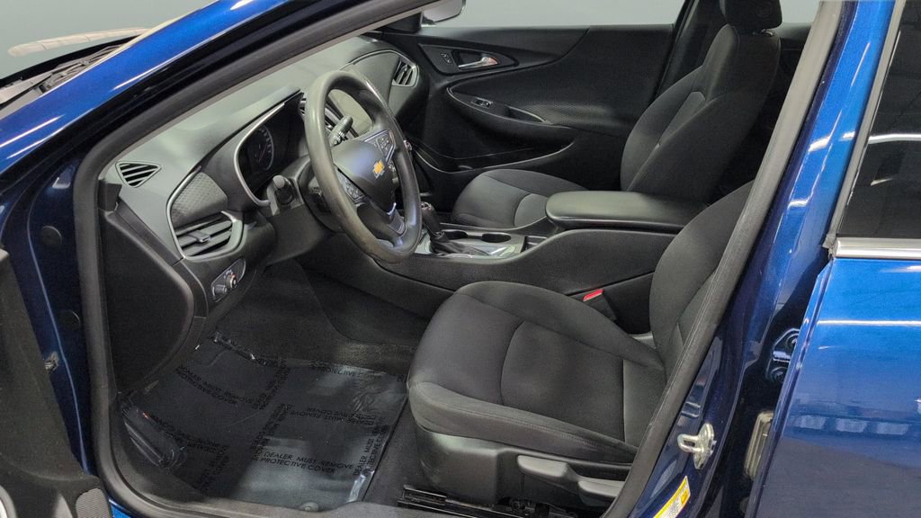 Used 2019 Chevrolet Malibu LS FWD image 8