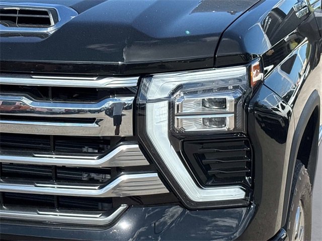 New 2026 Chevrolet Silverado 2500 High Country w/ High Country Premium Package image 9
