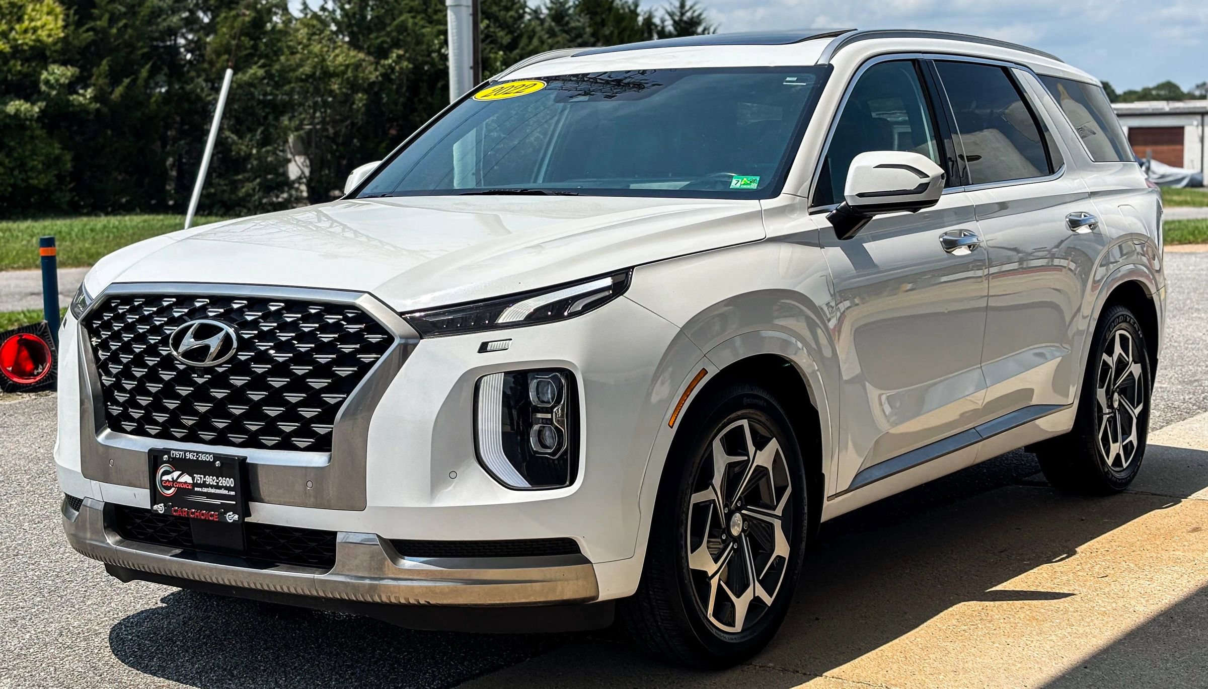 Used 2022 Hyundai Palisade Calligraphy w/ Cargo Package FWD image 1