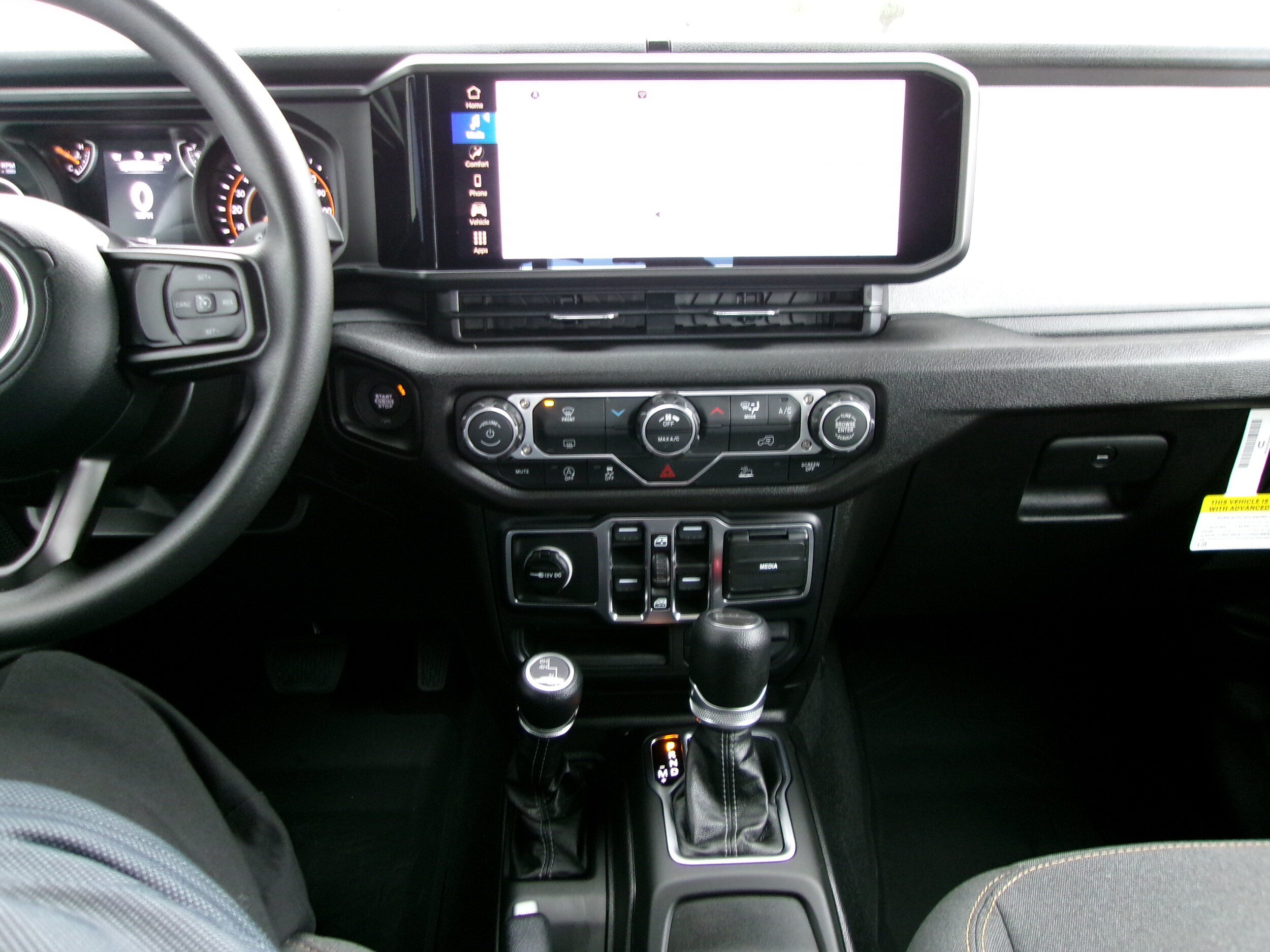 New 2026 Jeep Gladiator Sport AWD/4WD image 14