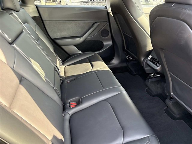 Used 2024 Tesla Model Y Long Range image 21