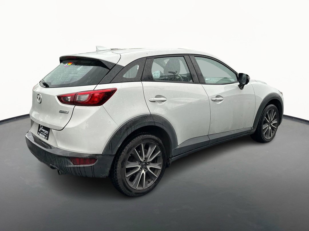 Used 2018 MAZDA CX-3 Touring AWD/4WD image 3