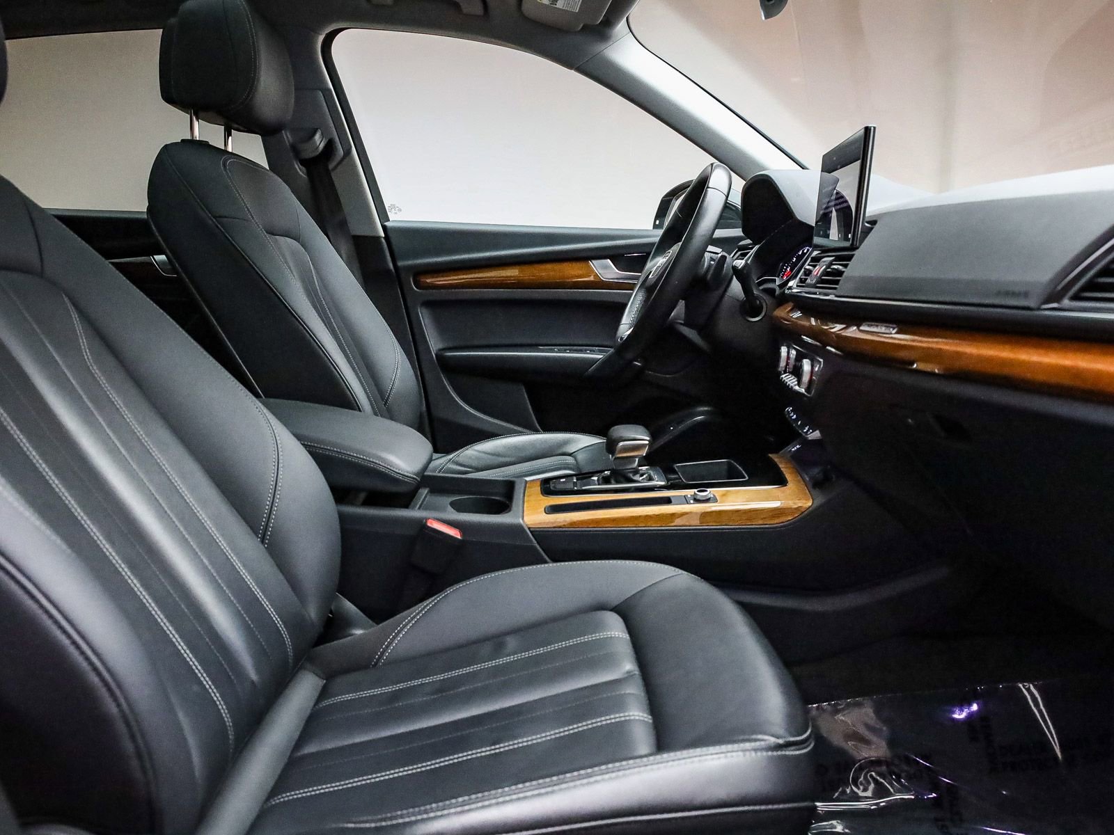 Used 2023 Audi Q5 2.0T Premium AWD/4WD image 18
